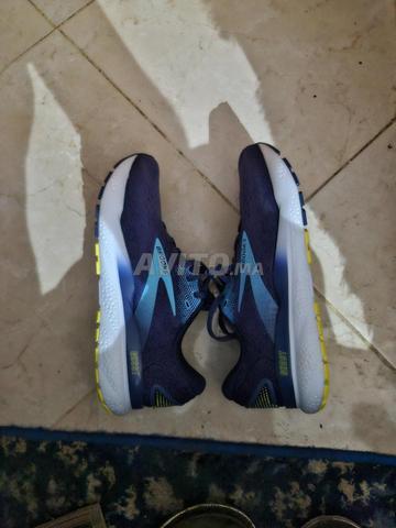 Chaussure sportif mesur 42 - 2