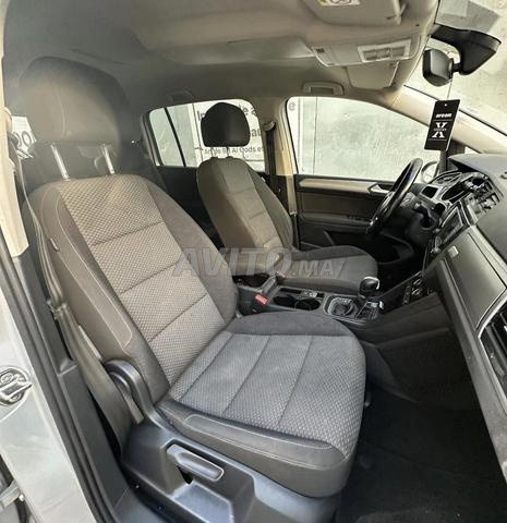 Volkswagen Touran - 2