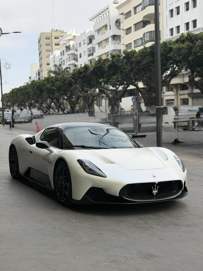 Maserati MC20 1 of 1 au maroc 