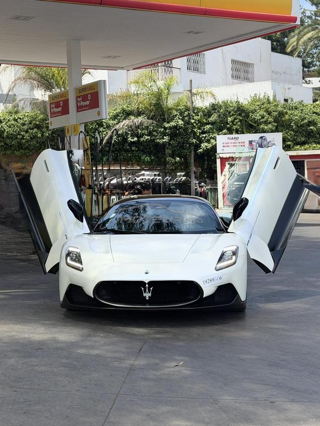 Maserati MC20 1 of 1 au maroc 