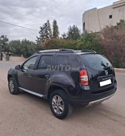 Dacia Duster Diesel Manuelle 2016 à Fès - 2
