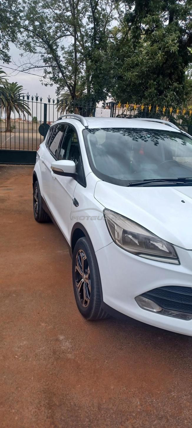 très bon voiture Ford kuga