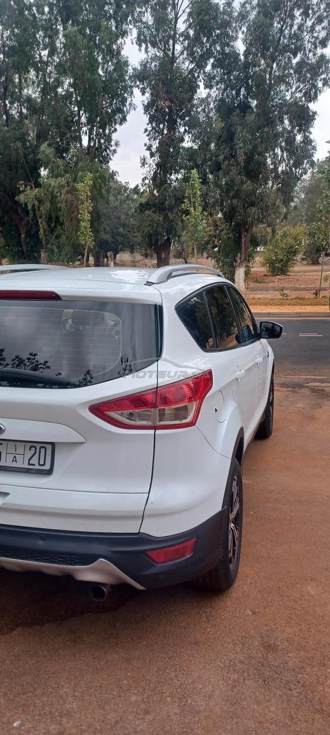 très bon voiture Ford kuga