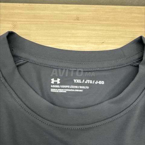 T-shirt Under Armour XL enfant authentique - 2