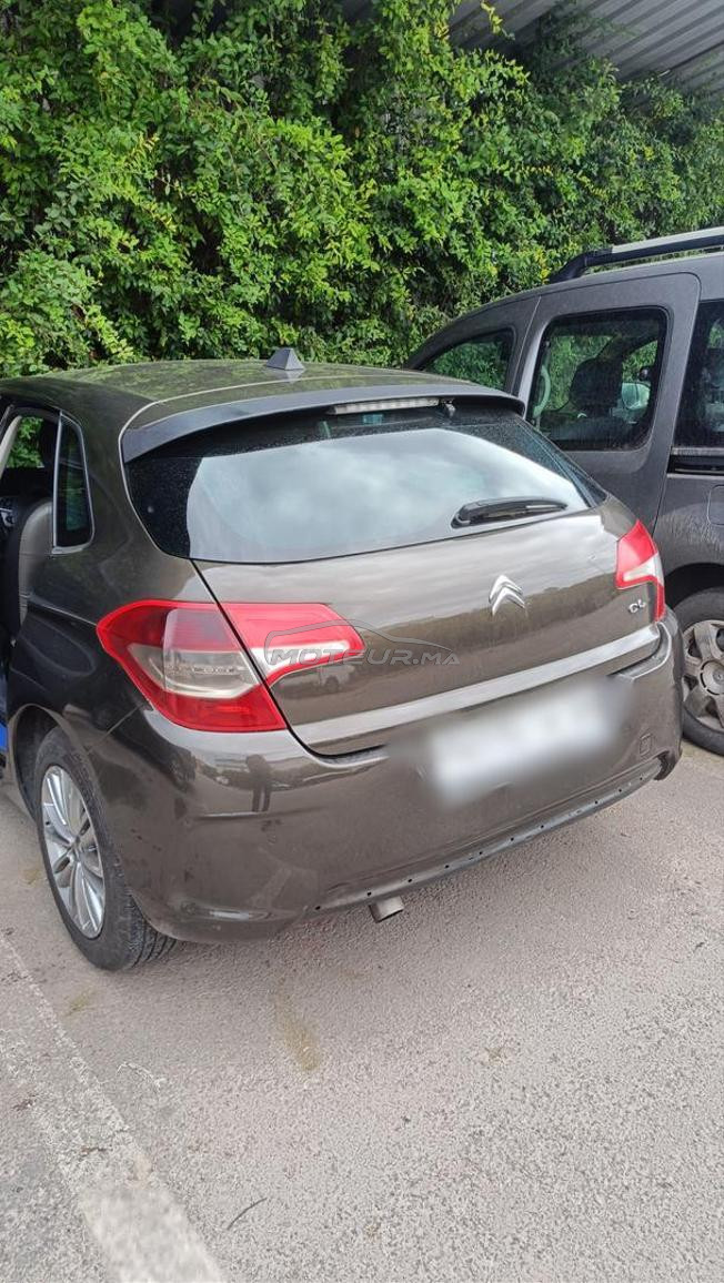 Citroën C4 modèle 2011/12 diesel 6v