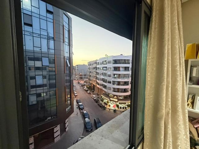 Appartement non meublé à louer 80 m² à Casablanca - 2