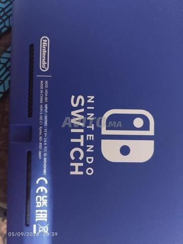 Nintendo Switch Lite avec Micro SD 128 Go - 2