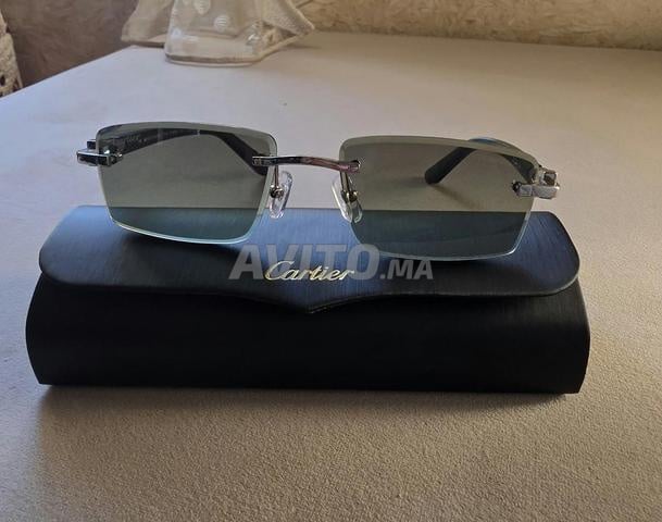 Lunettes Cartier de très bonne qualité