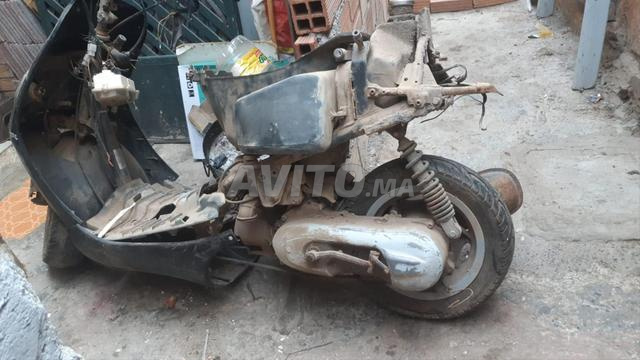 Scooter Malaguti Yesterday 50 cc, année 1997 - 2