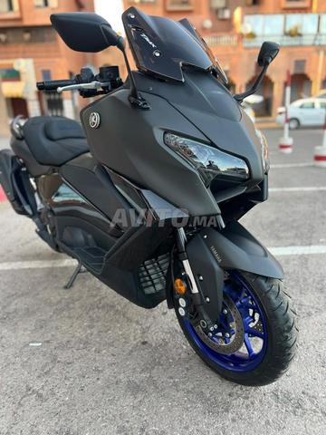 Yamaha Tmax 560 - 2
