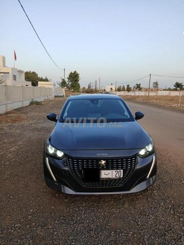 Peugeot 208 2022