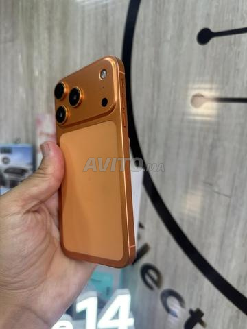 iPhone 17 pro to 11 capacité 128/88 état - 2