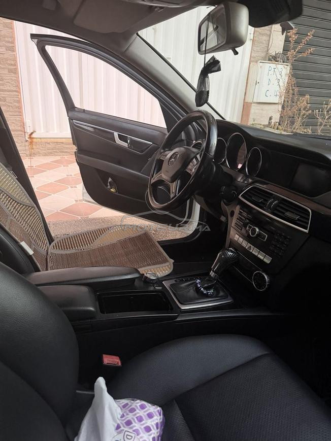 Mercedes C220 