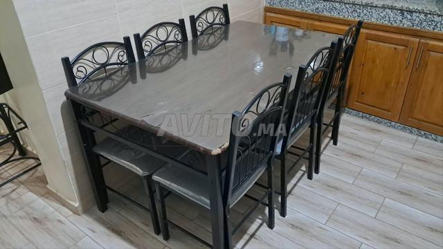 Table à manger - 2