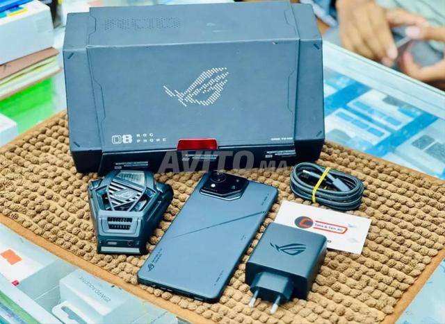 Asus Rog Phone 8 - 2