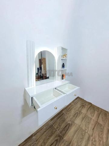 Coiffeuse moderne - 2