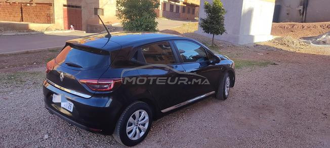 clio 5 a vendre model 2021 personnel carte grise  