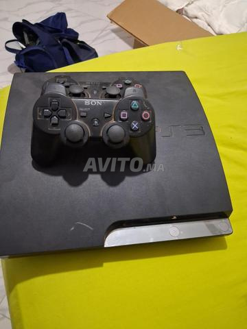 Playstation 3 250 Go avec 30 jeux - 2