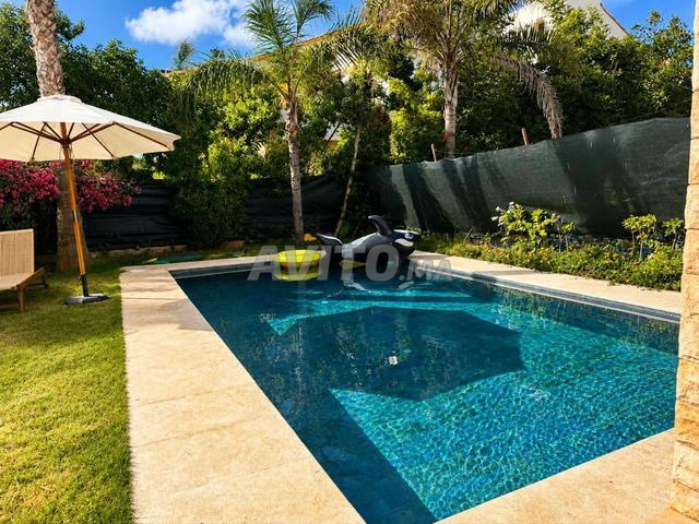 Villa à vendre à Dar Bouazza - Résidence privée - 2