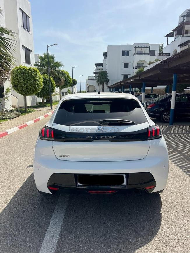peugeuot 208 allure