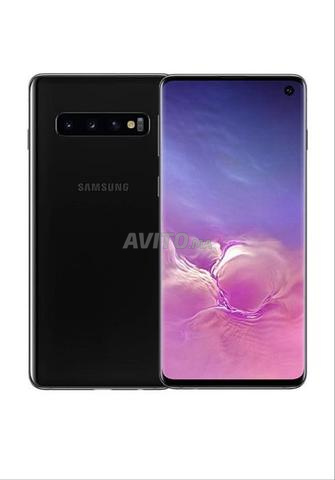 Samsung Galaxy S10 Normal - En très bon état