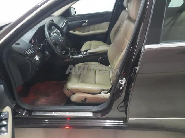 Mercedes-Benz 250 Diesel Automatique 2010 à Tanger - 2