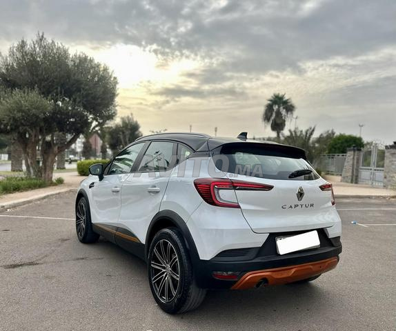 RENAULT CAPTUR 2021 intense
