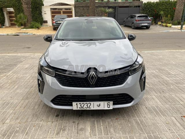 Renault Clio Essence Automatique 2026 à Rabat