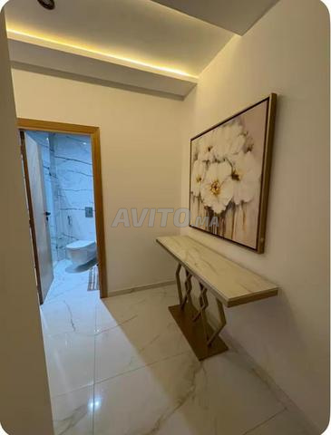 À VENDRE – STUDIO MEUBLÉ | LES HÔPITAUX - 2