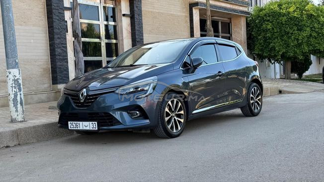   clio      