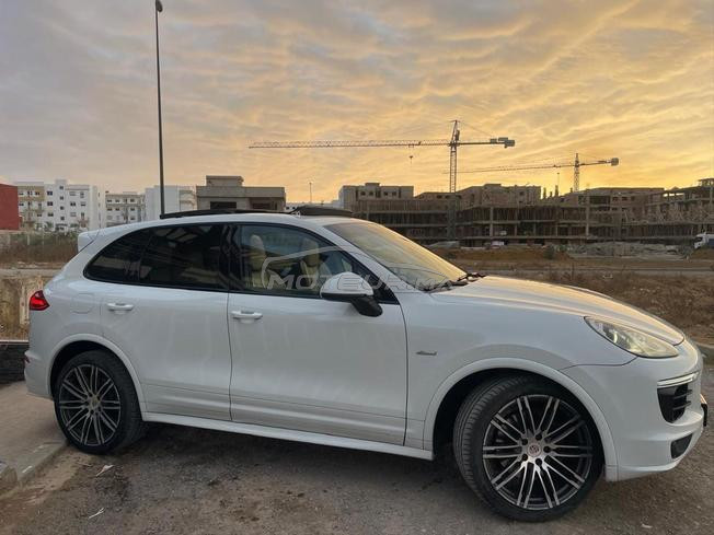 PORSCHE CAYENNE – 1ère main