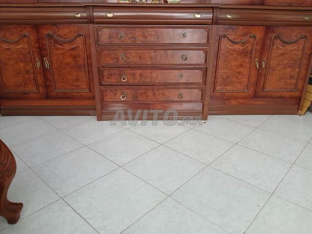 Grande vitrine / vaisselier de style classique - 2