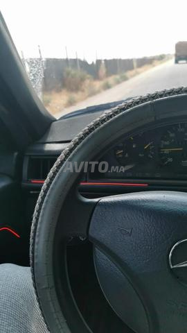 Mercedes 250 bon état