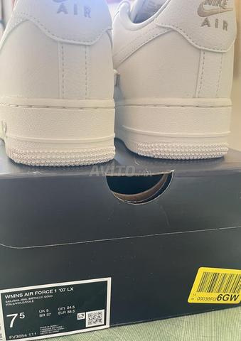 Neuf Nike Air Force 1‘07LX femme-38,5-Originale - 2