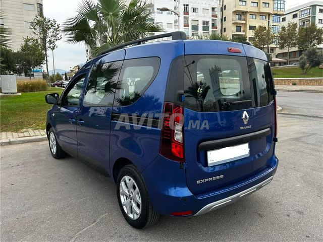 Renault Express modèle 2022 manuelle - 2