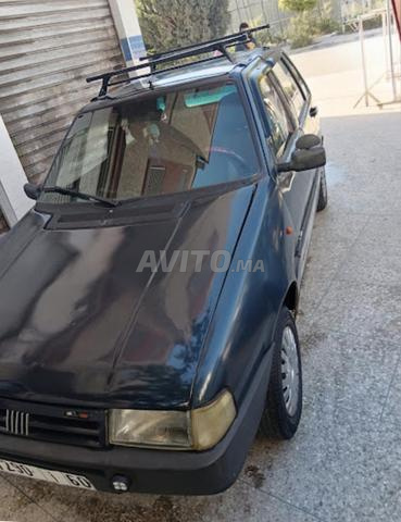 Fiat Uno, année 1996, en bon état à vendre.