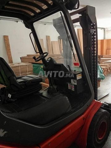 Chariot élévateur Linde 3 tonnes à gaz, dédouané 2024 - 2