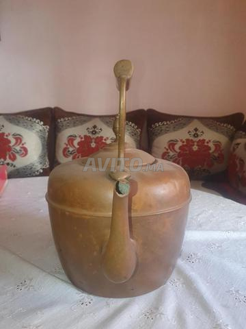 إبريق نحاسي أثري (مقراج رمز الأفعى كوهن موريس). - 2
