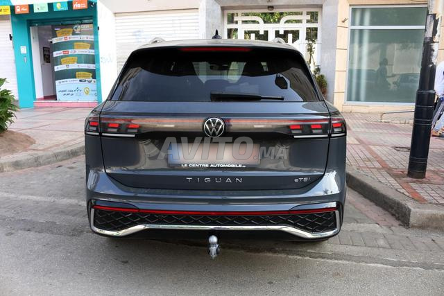 Superbe et nouvelle voiture Tiguan - 2