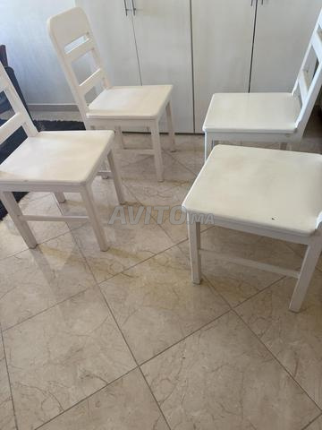 Chaises traditionnelles en bois - 2