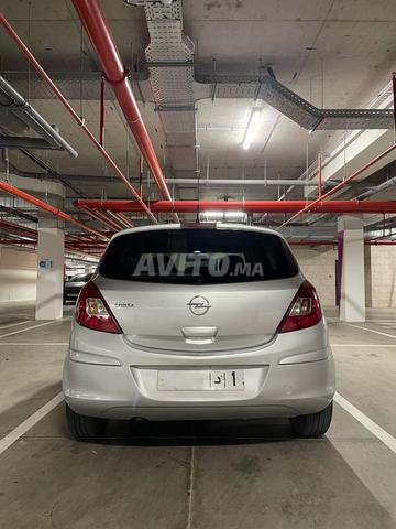 Opel Corsa D 1.0 Essence - 2