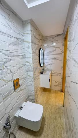 Duplex vide à louer - 2
