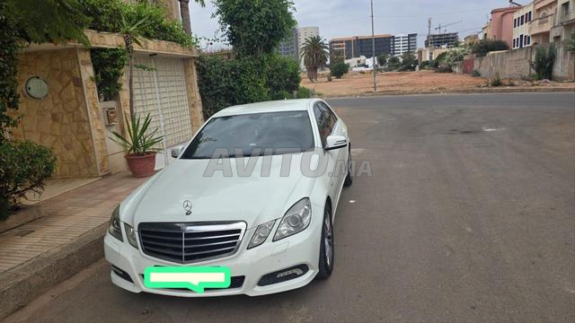 Mercedes E350 - 2