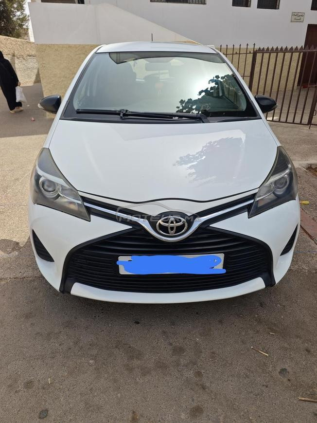 Toyota Yaris Essence Manuelle 2016 à Agadir