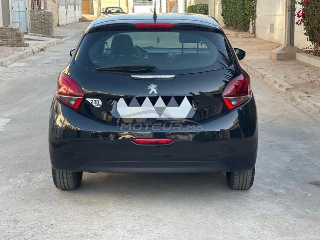 Peugeot 208 like diesel toute option 
