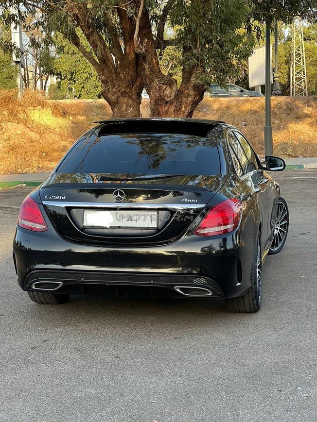 MERCEDES-BENZ C 250 4MATIC — FULL OPTIONS