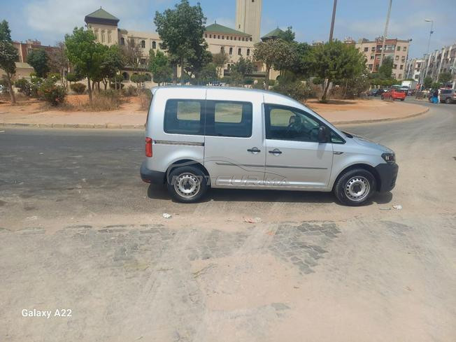 Volkswagen Caddy Diesel Manuelle 2021 à Rabat
