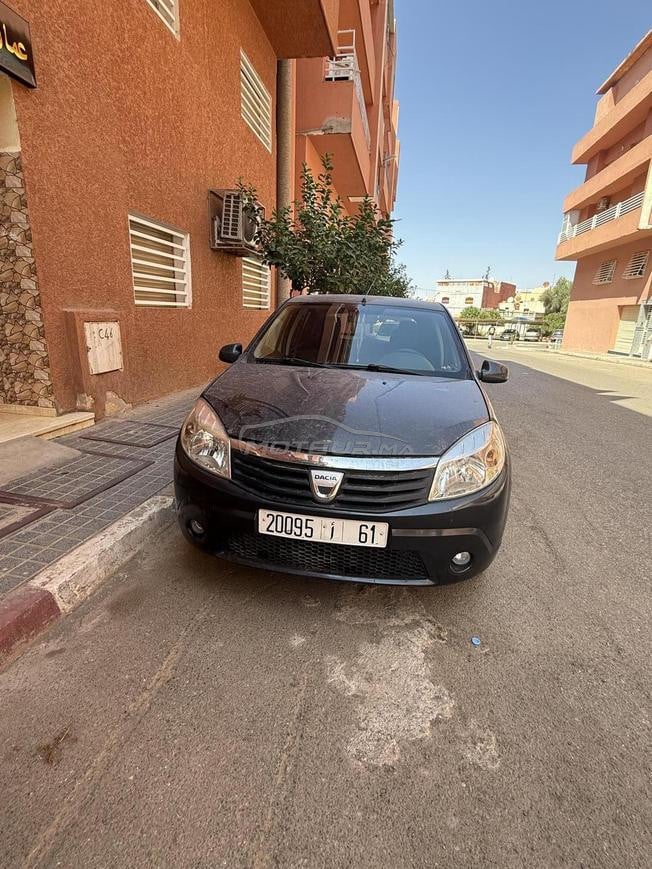 Dacia Sandero Diesel Manuelle 2010 à Béni Mellal
