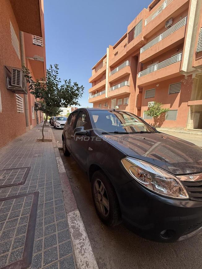 Dacia Sandero Diesel Manuelle 2010 à Béni Mellal