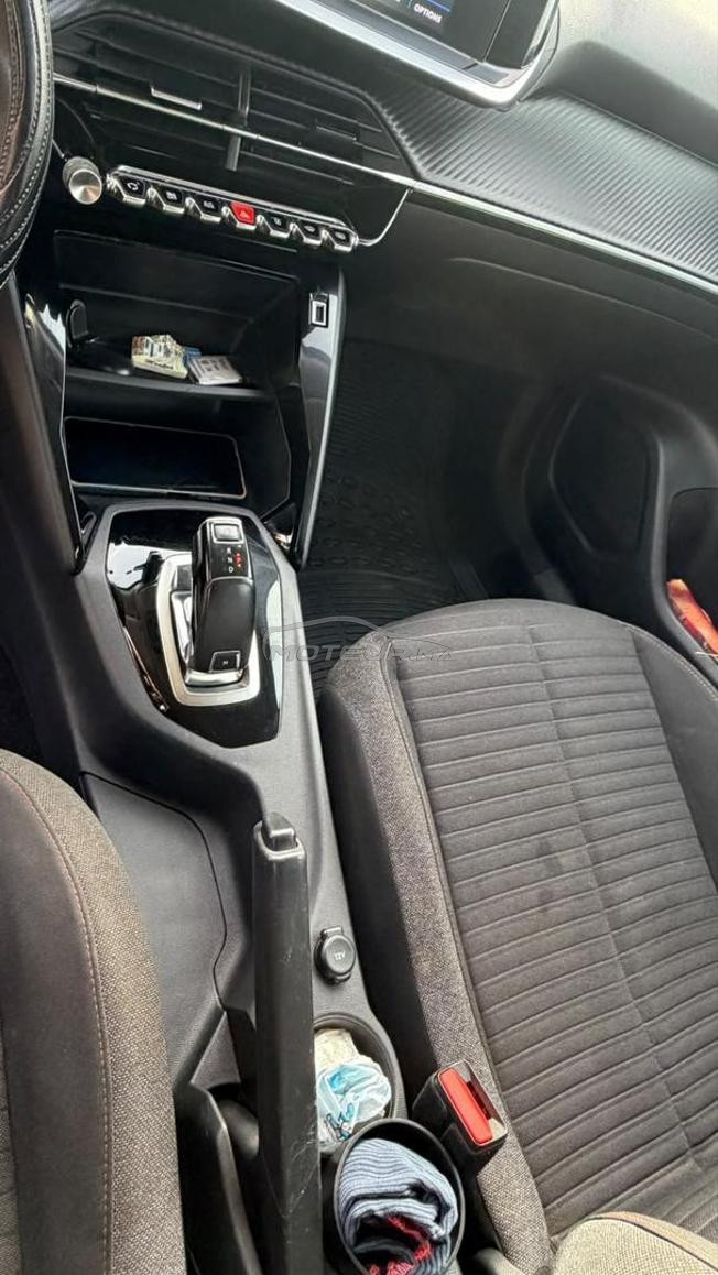 Peugeot 2008 très bon état 